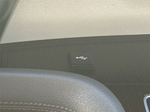 Used 2023 Toyota Sienna LE image 26