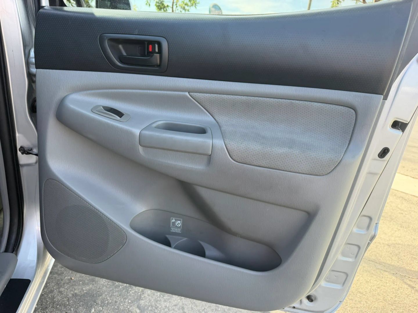 Used 2011 Toyota Tacoma PreRunner w/ TRD Sport Pkg w/JBL Audio RWD image 16