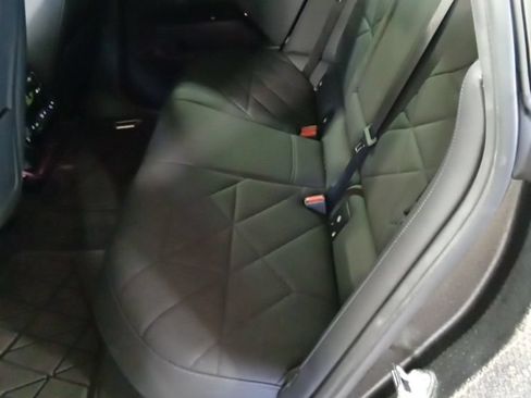 Used 2024 BMW iX xDrive50 w/ Premium Package AWD/4WD image 10