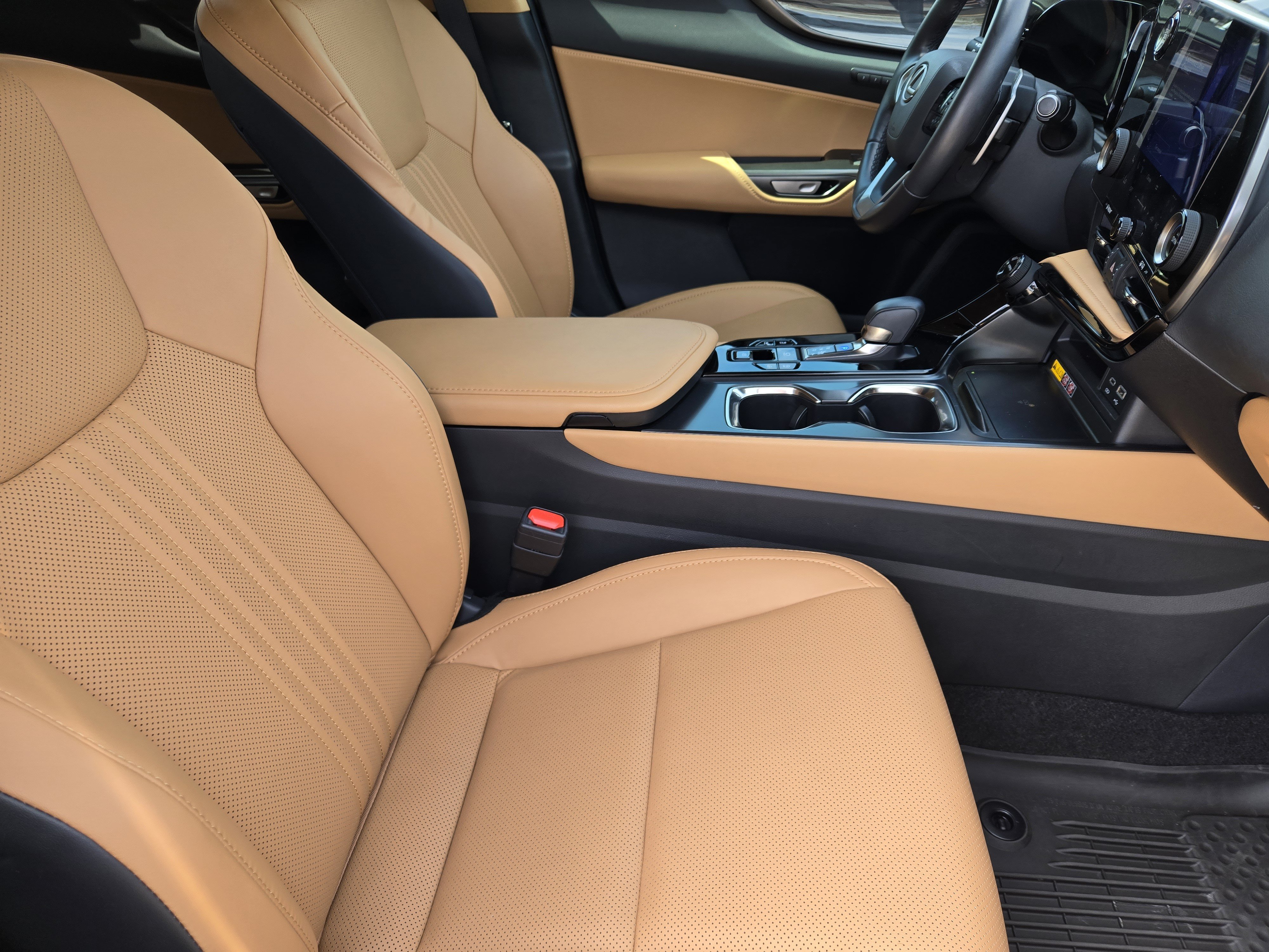 Used 2026 Lexus NX 350 AWD w/ Accessory Package (2T) image 10