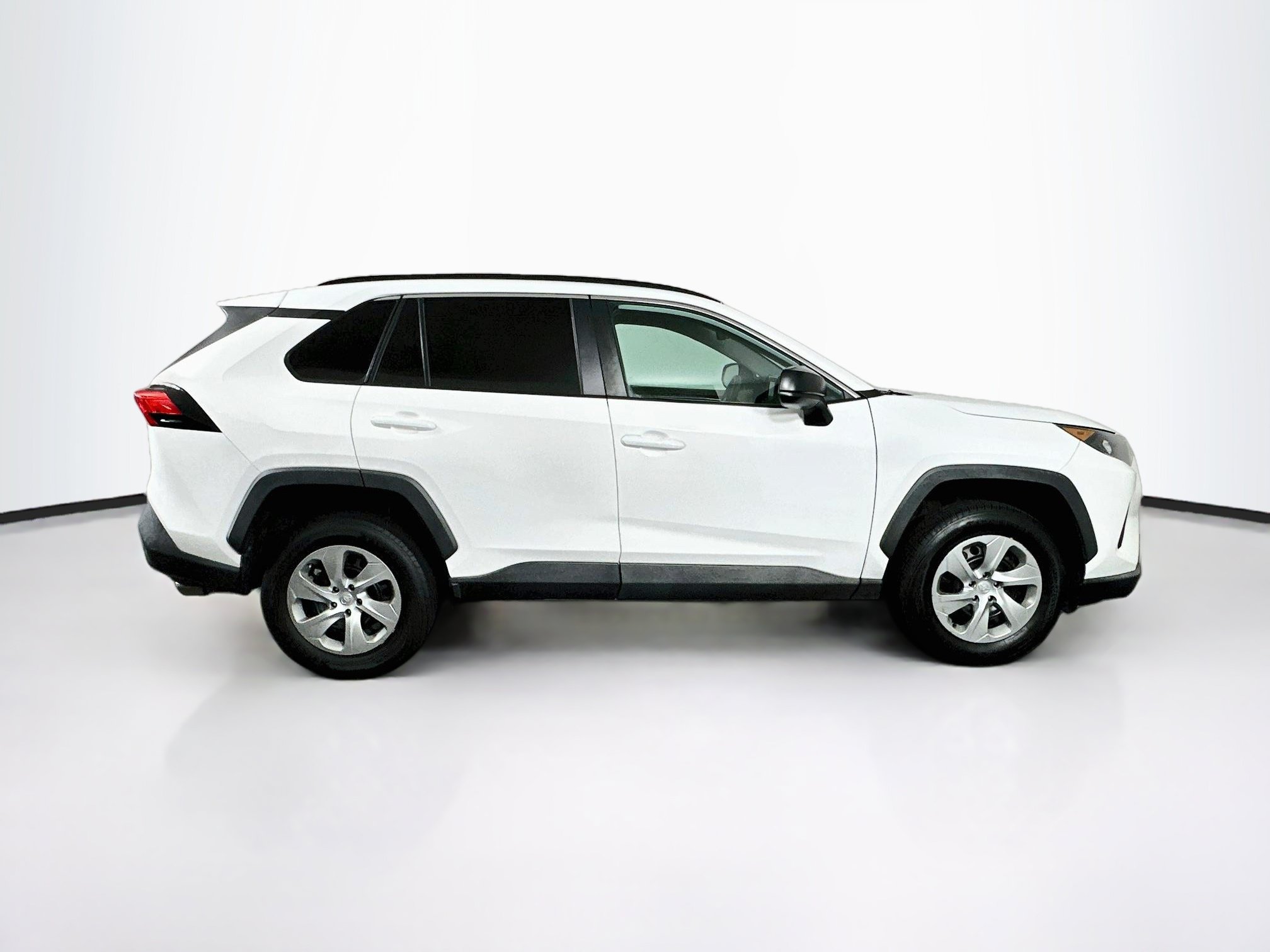 Used 2020 Toyota RAV4 LE w/ Carpet Mat Package AWD/4WD image 10