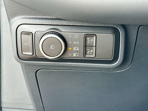 New 2026 Ford Explorer Active w/ Active Comfort Package RWD image 10