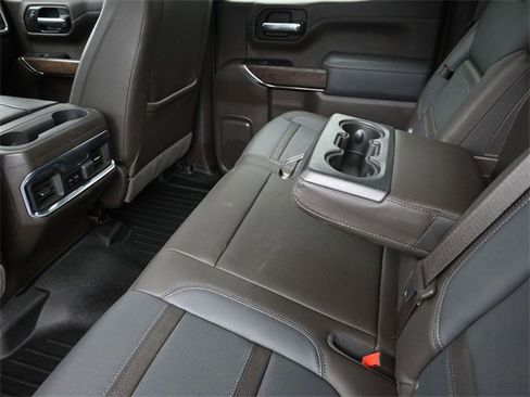 Used 2022 GMC Sierra 1500 Denali w/ Denali Premium Package image 20