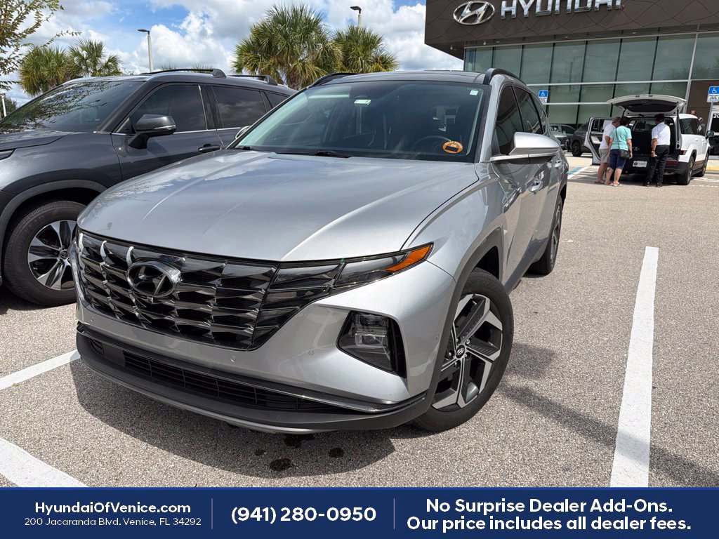 Used 2023 Hyundai Tucson Limited FWD image 2