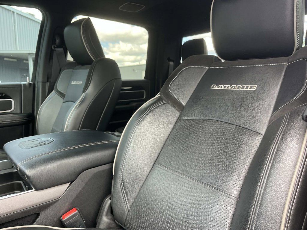 Used 2020 RAM 2500 Laramie w/ Night Edition AWD/4WD image 33