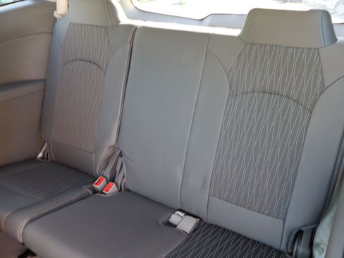 Used 2017 Chevrolet Traverse LT AWD/4WD image 30