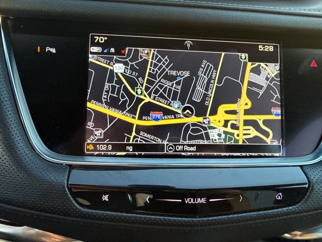 Used 2018 Cadillac XT5 Luxury w/ Driver Awareness Package FWD image 21
