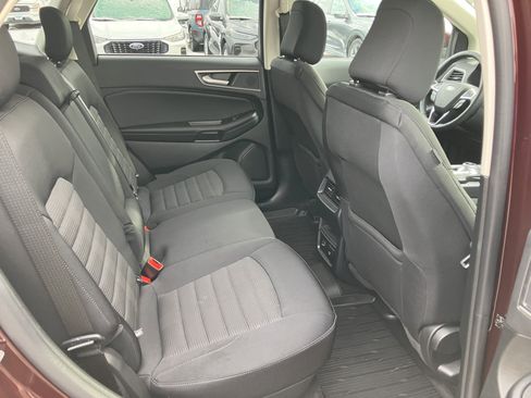 Used 2022 Ford Edge SEL w/ Convenience Package image 16