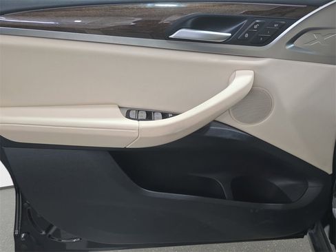 Used 2023 BMW X3 sDrive30i w/ Premium Package image 26