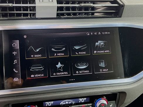 Used 2023 Audi Q3 2.0T Premium Plus w/ Premium Plus Package image 15