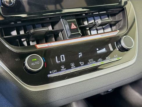 Certified 2025 Toyota Corolla LE image 18