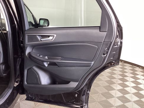 Used 2023 Ford Edge SEL w/ Convenience Package AWD/4WD image 11