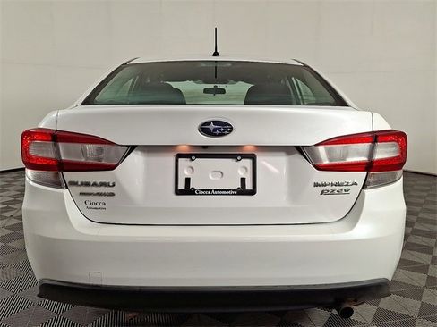 Used 2017 Subaru Impreza 2.0i image 8