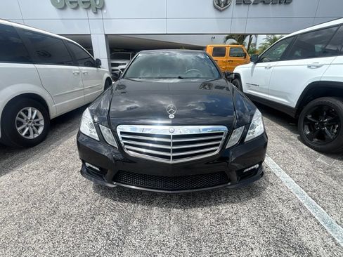 Used 2011 Mercedes-Benz E 350 Sedan image 2