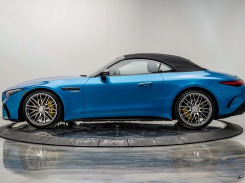 Used 2022 Mercedes-Benz SL 63 AMG 4MATIC image 10