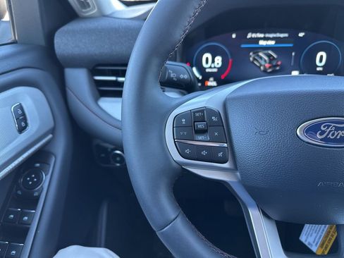 New 2026 Ford Explorer Active w/ Active Comfort Package image 19