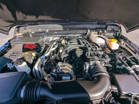 Used 2024 Jeep Wrangler Sahara w/ Technology Group image 27