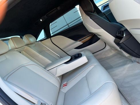 Used 2024 Lucid Air Touring image 54