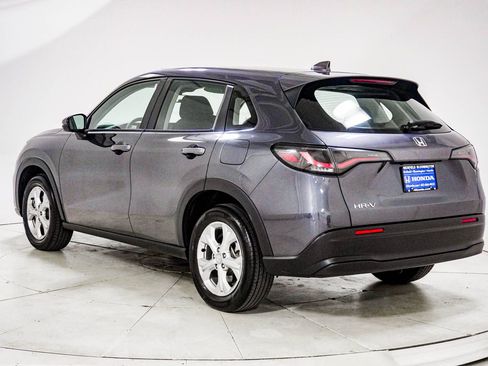Used 2023 Honda HR-V LX image 6