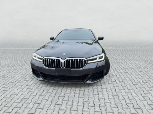 Used 2023 BMW 540i xDrive w/ Executive Package AWD/4WD image 3