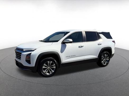 Used 2025 Chevrolet Equinox LT image 8