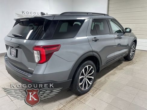 Used 2023 Ford Explorer ST-Line image 6