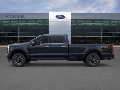 New 2026 Ford F350 Platinum w/ FX4 Off-Road Package AWD/4WD image 3