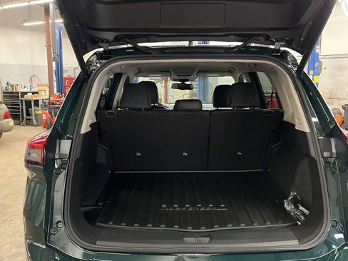 New 2026 Nissan Rogue SV AWD/4WD image 33