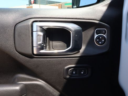 Used 2025 Jeep Wrangler Unlimited Sport S 4xe AWD/4WD image 17