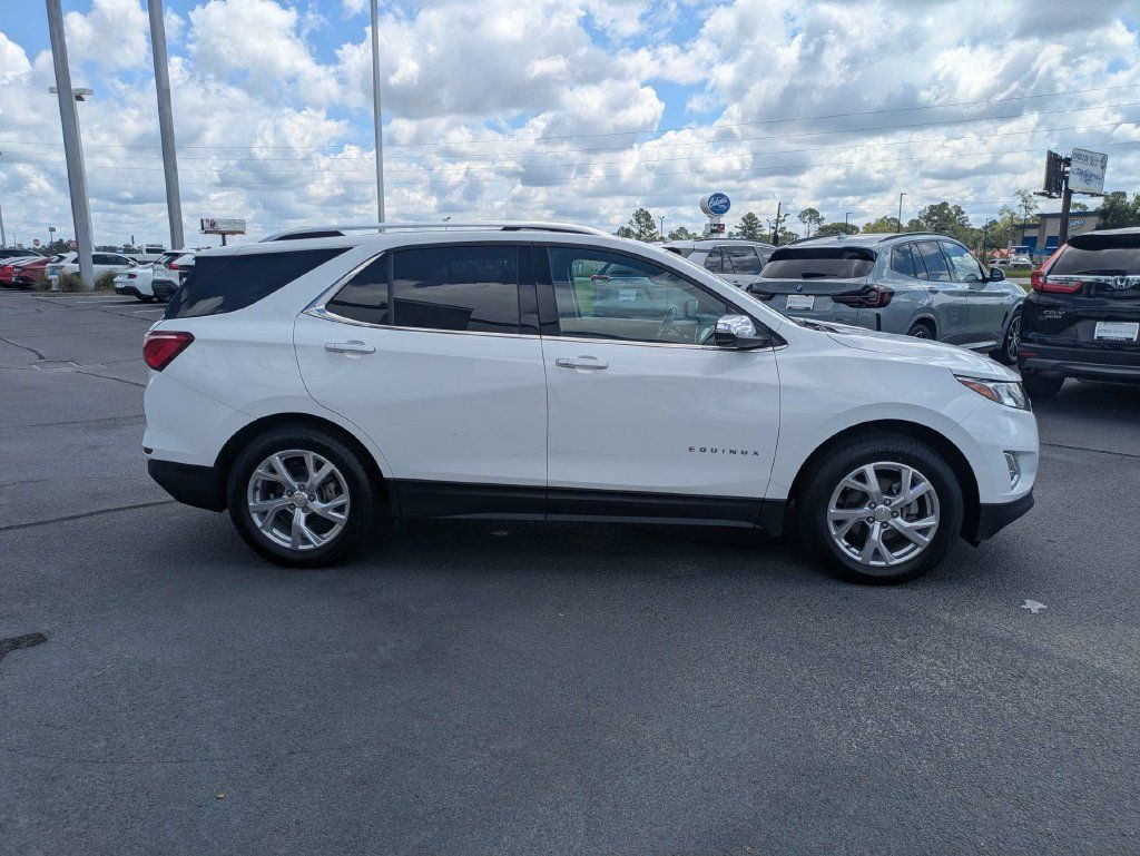 Used 2021 Chevrolet Equinox Premier FWD image 4