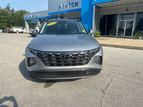 Used 2024 Hyundai Tucson Limited AWD/4WD image 2