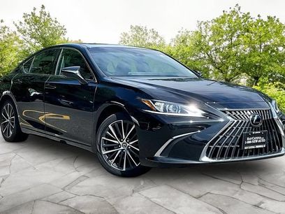 Used 2024 Lexus ES 350 w/ Premium Package