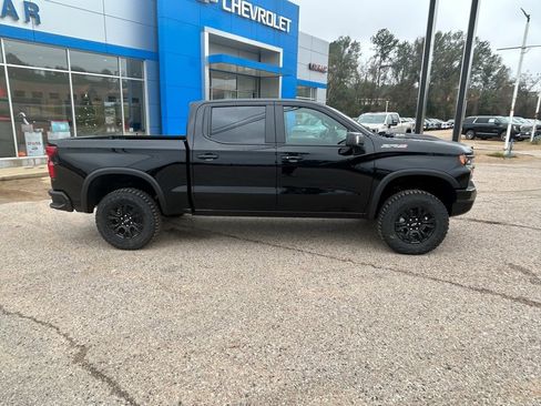 New 2026 Chevrolet Silverado 1500 ZR2 AWD/4WD image 16