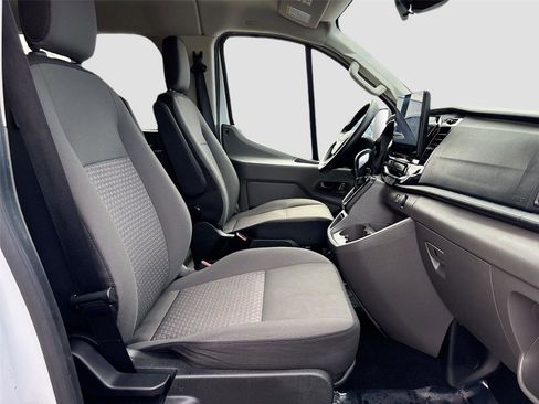Used 2024 Ford Transit 350 XLT image 27