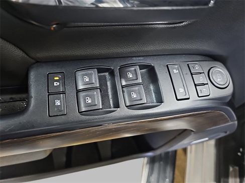 Used 2018 GMC Sierra 1500 Denali w/ Denali Ultimate Package image 27