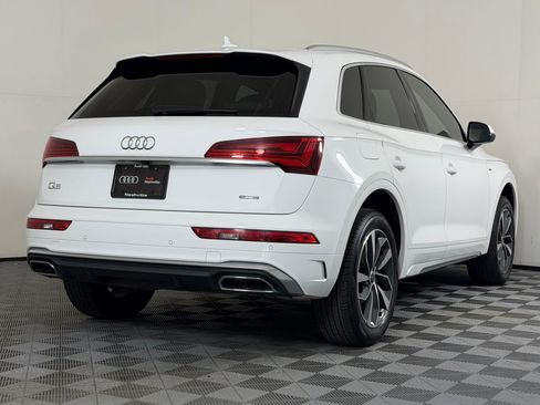 Used 2023 Audi Q5 2.0T Premium Plus w/ Premium Plus Package AWD/4WD image 9