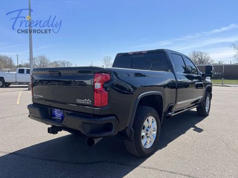 Certified 2024 Chevrolet Silverado 3500 High Country w/ High Country Premium Package AWD/4WD image 8