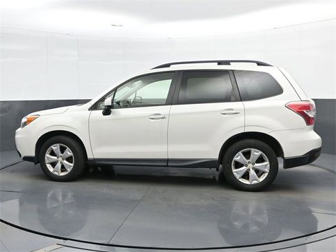 Used 2016 Subaru Forester 2.5i Premium w/ All-Weather Package image 5