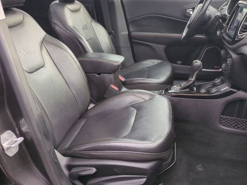 Used 2018 Jeep Compass Limited w/ Navigation Group image 22