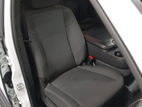 Used 2024 RAM 2500 Big Horn w/ Night Edition AWD/4WD image 27