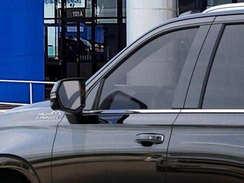 New 2026 Chevrolet Tahoe High Country image 12