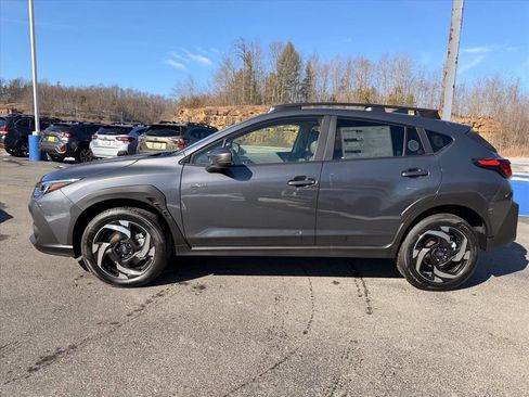 New 2026 Subaru Crosstrek 2.5i Limited w/ Crosstrek Mirror Package AWD/4WD image 3