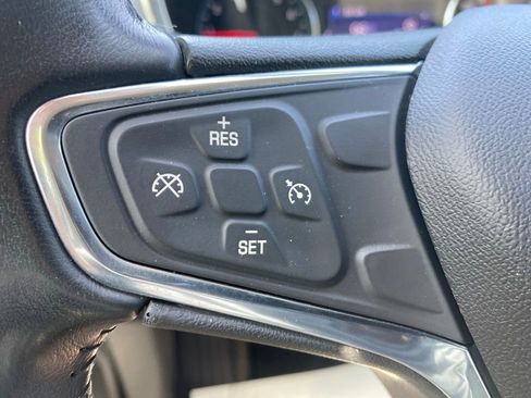 Used 2019 Chevrolet Equinox LT AWD/4WD image 26