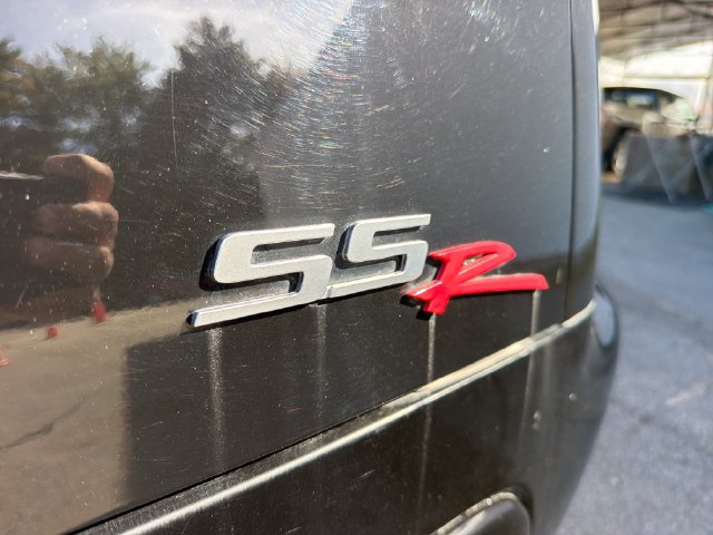 Used 2006 Chevrolet SSR w/ Preferred Equipment Group RWD image 15