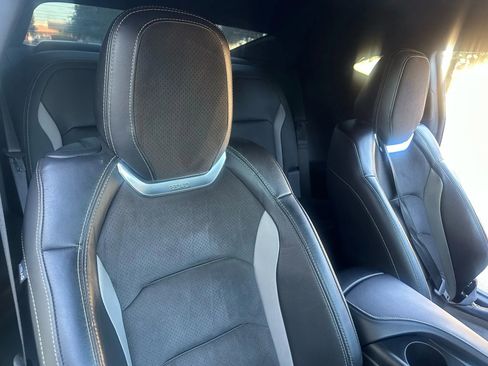 Used 2020 Chevrolet Camaro SS image 21