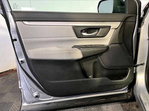 Used 2018 Honda CR-V LX image 22