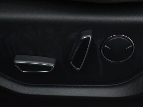 Certified 2017 Ford F150 XLT w/ Equipment Group 302A Luxury image 12