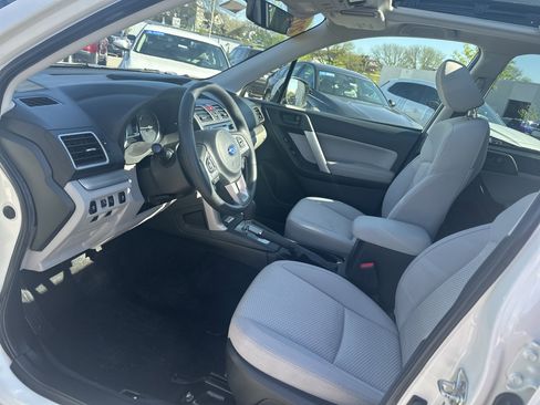 Used 2018 Subaru Forester 2.5i Premium AWD/4WD image 24