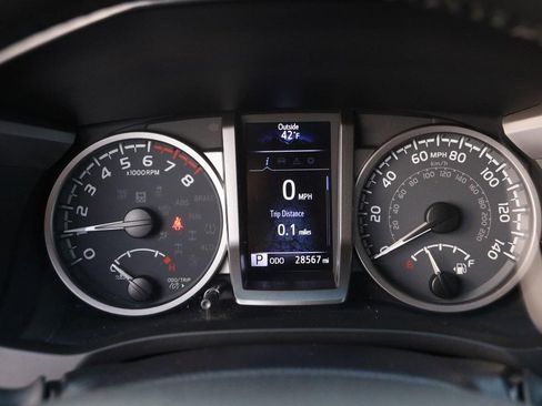 Certified 2021 Toyota Tacoma SR image 14