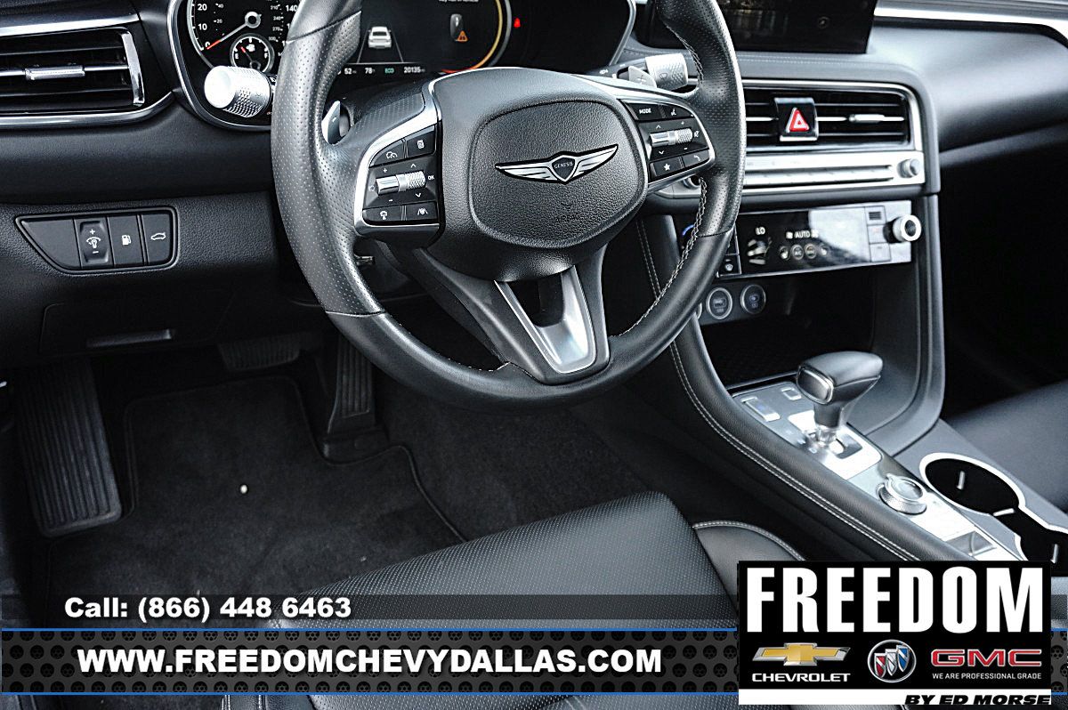 Used 2025 Genesis G70 2.5T RWD image 22